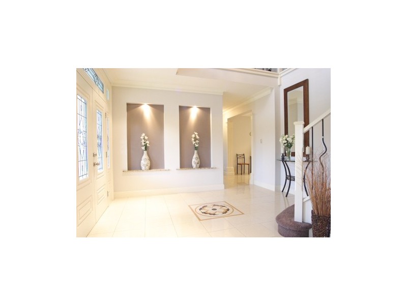 1 Hindmarsh Place, Camden Park NSW 2570