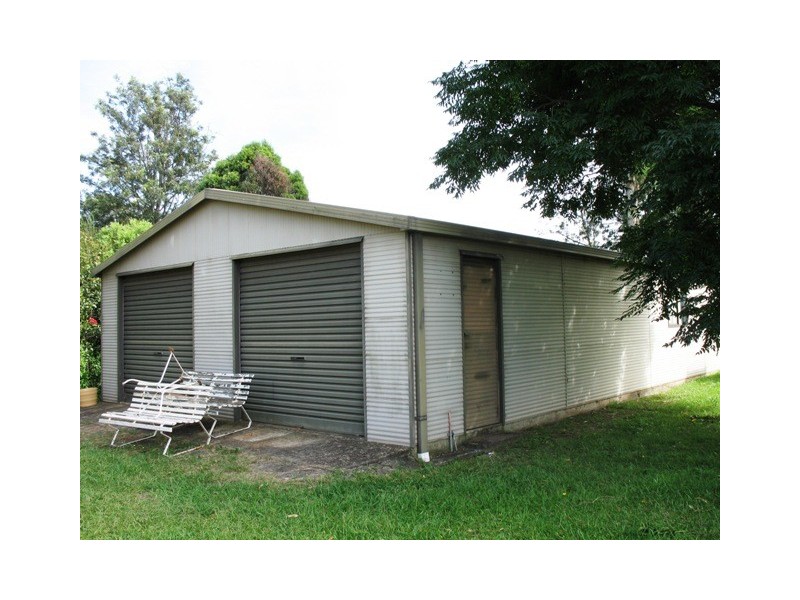 28 Elizabeth Macarthur Avenue, Camden South NSW 2570