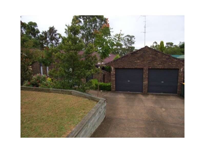 18 Griffiths Avenue, Camden South NSW 2570