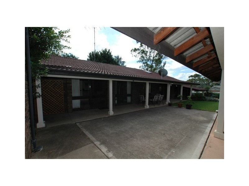 18 Griffiths Avenue, Camden South NSW 2570