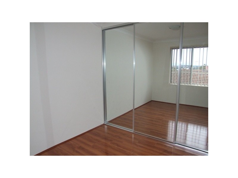 11/4 Pearson Street, Gladesville NSW 2111