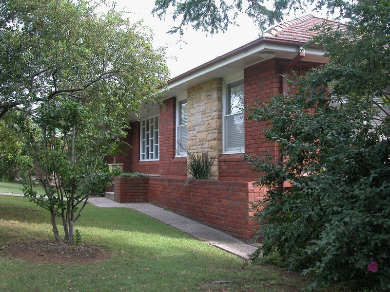 11 Genner Street, Denistone West NSW 2114