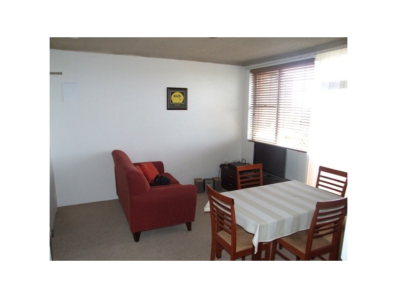 18/5 Western Crescent, Gladesville NSW 2111