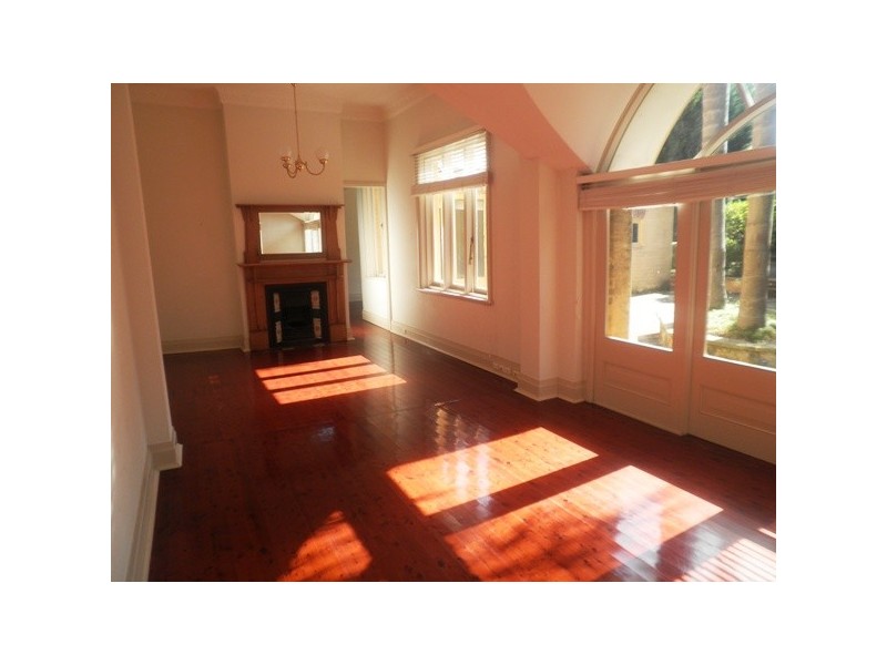 4 Woolwich Road,, Hunters Hill NSW 2110