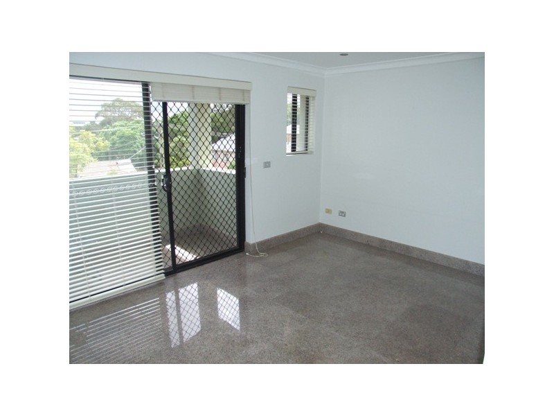 11a Bruce Street,, Ryde NSW 2112