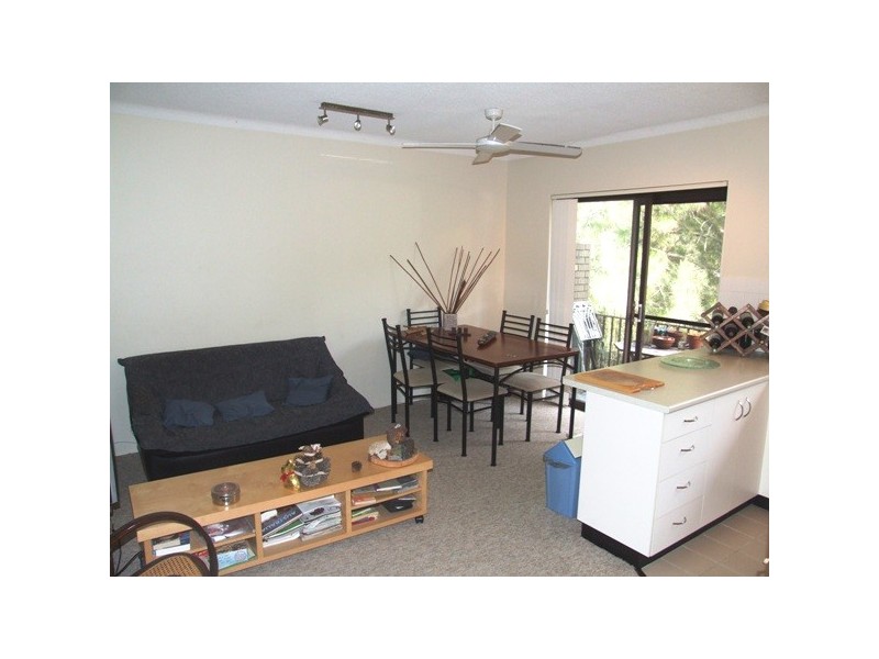 13/16 Cottonwood Crescent, North Ryde NSW 2113