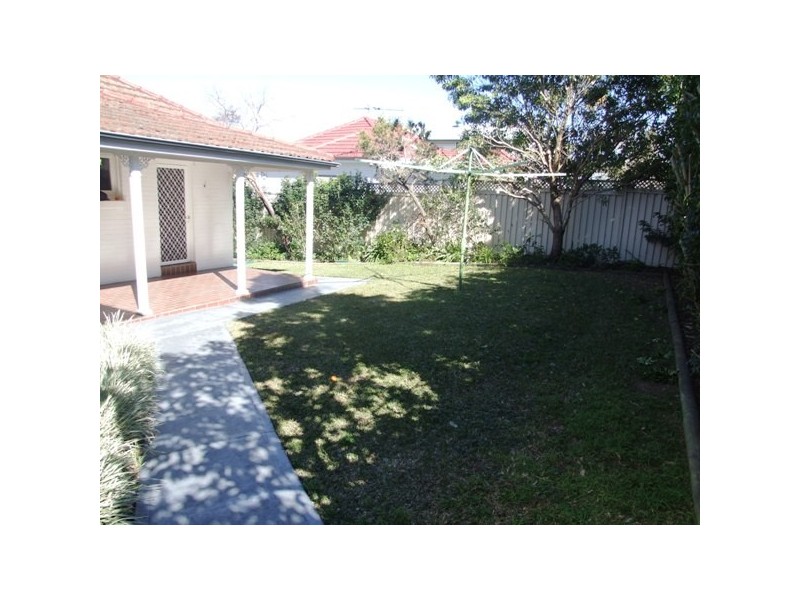 33 Avon Road, North Ryde NSW 2113