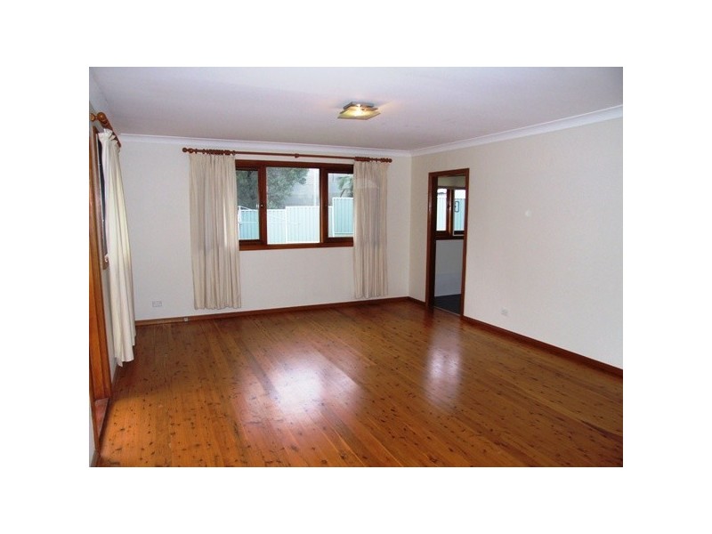 37 Hinkler Street, Ermington NSW 2115