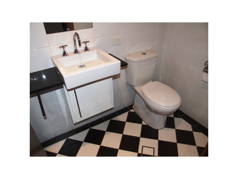 37 Hinkler Street, Ermington NSW 2115