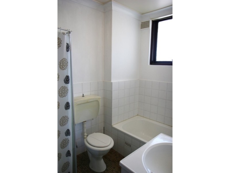 6/14 Pittwater Road, Gladesville NSW 2111