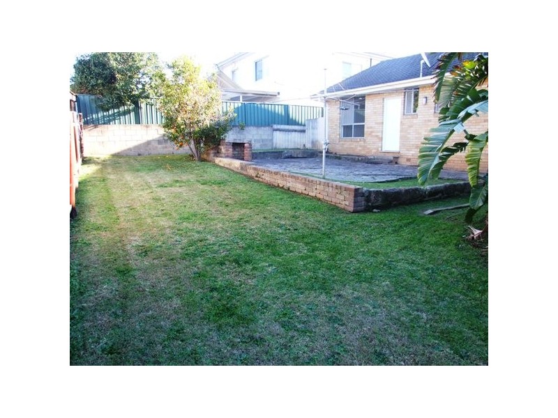 19 Swan Street, Gladesville NSW 2111