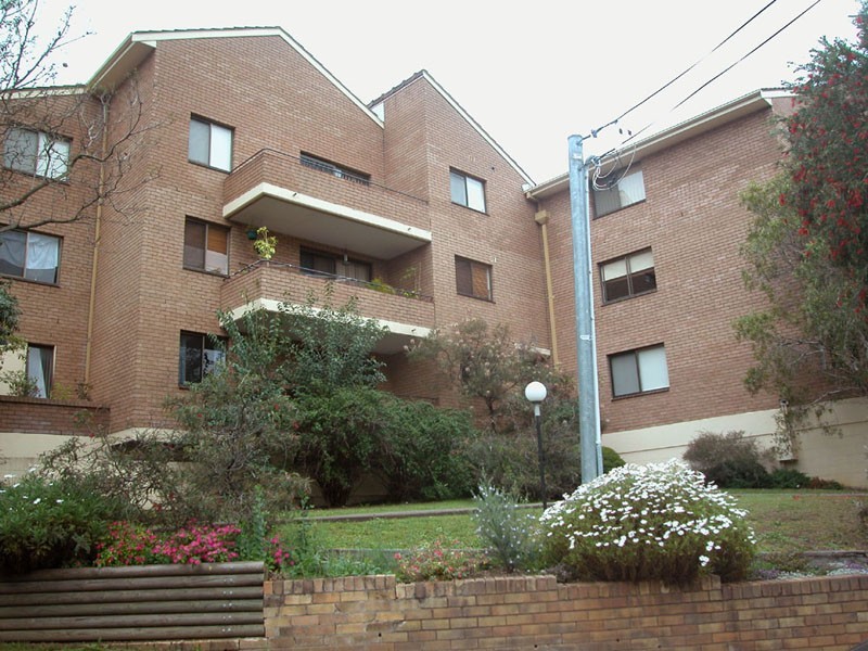 2/2 Pearson Street, Gladesville NSW 2111