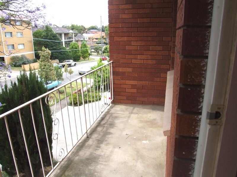 4/13 Harvard Street, Gladesville NSW 2111