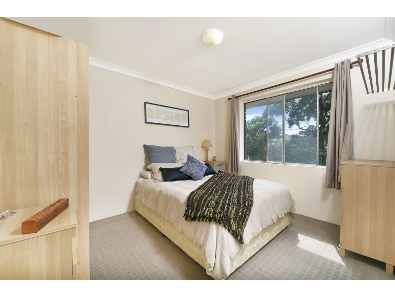 16/11A Cambridge Street, Gladesville NSW 2111