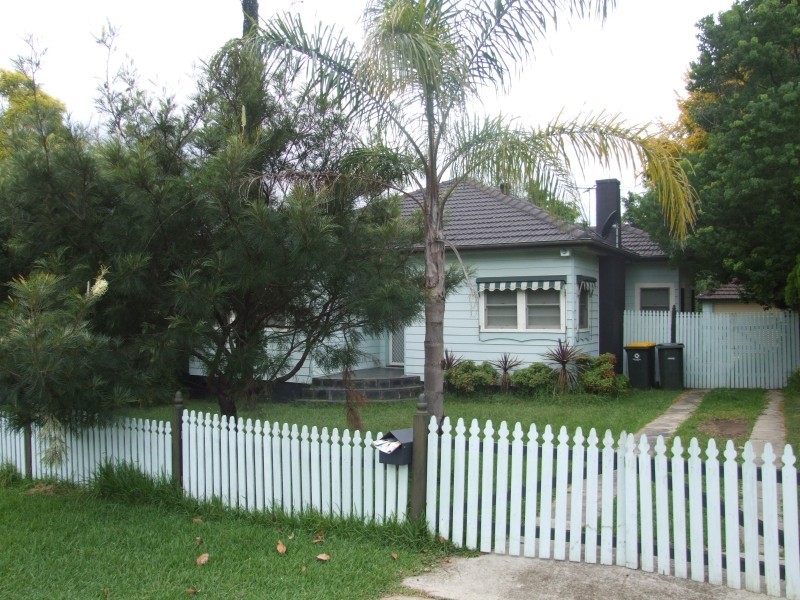 13 Alto Street, South Wentworthville NSW 2145