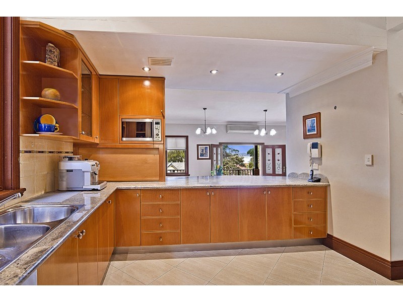 8 Gray Street, Henley NSW 2111