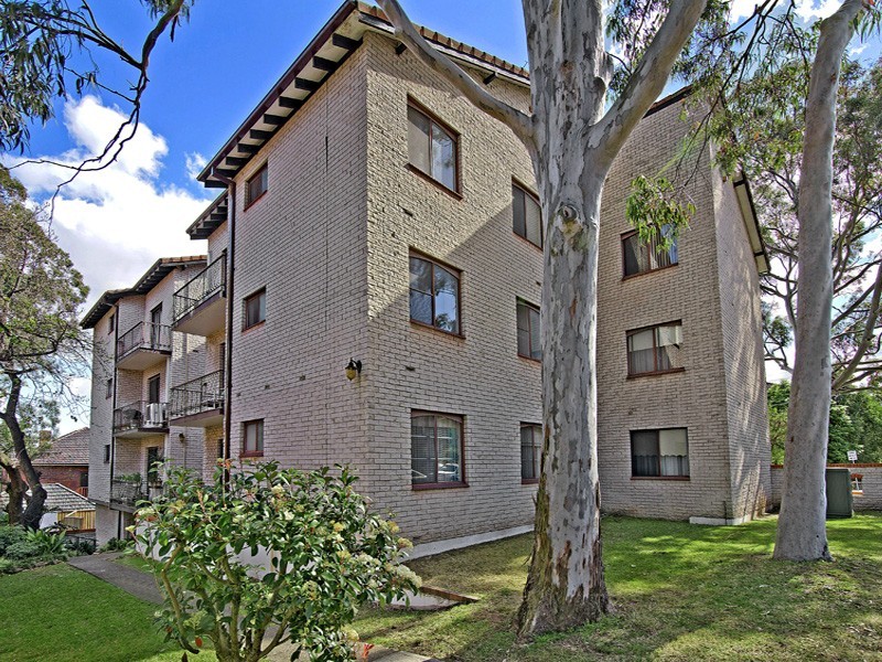 4/22-24 Linsley Street, Gladesville NSW 2111