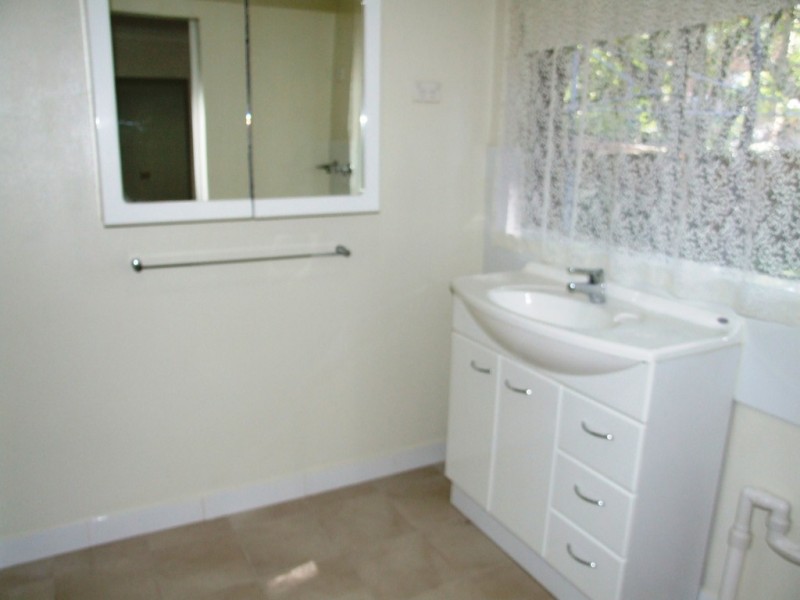 Downstairs 11 Genner Street, Denistone West NSW 2114