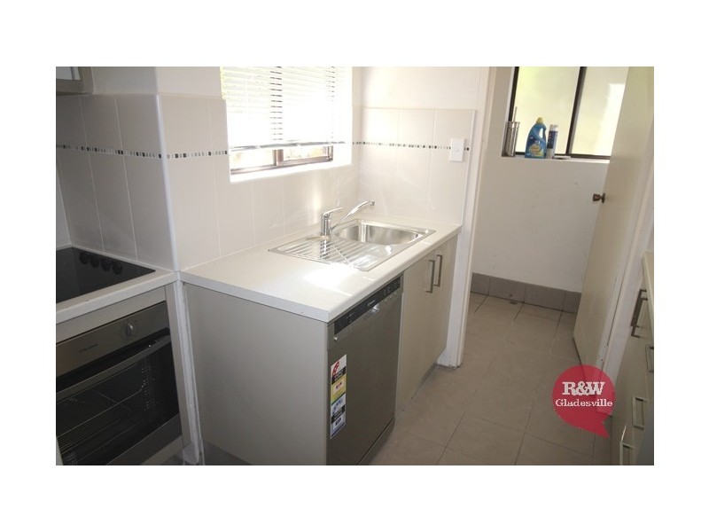 2/29 Ashburn Place, Gladesville NSW 2111