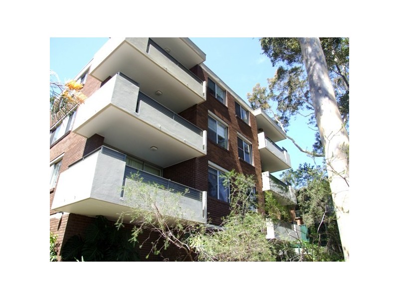 2/7 Morrison Road, Gladesville NSW 2111