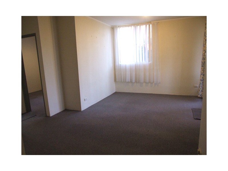 2/7 Morrison Road, Gladesville NSW 2111