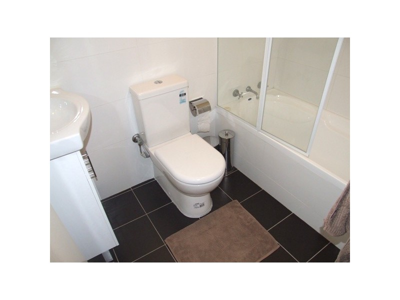 5/3 Western Crescent,, Gladesville NSW 2111