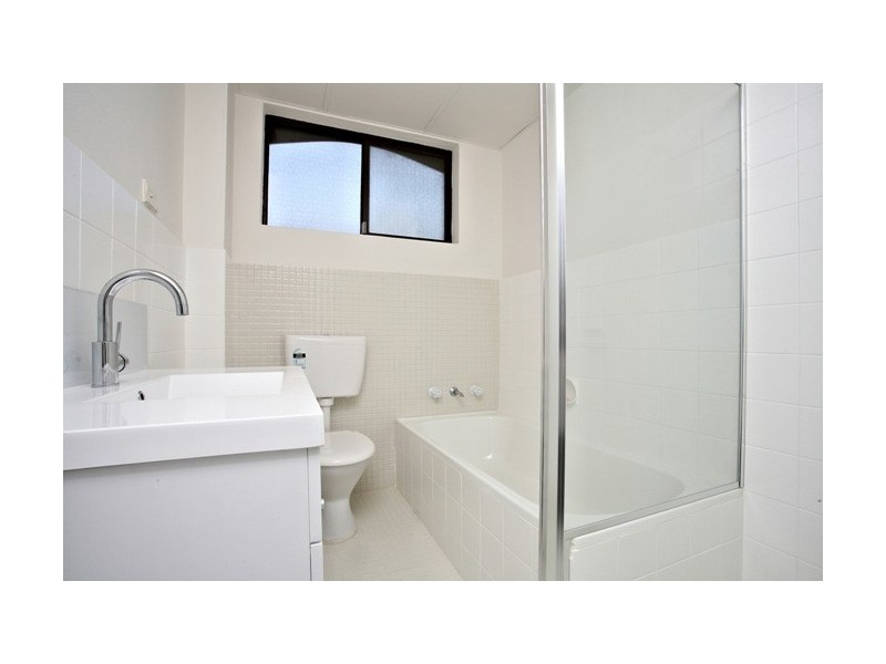 2/22 Linsley Street, Gladesville NSW 2111