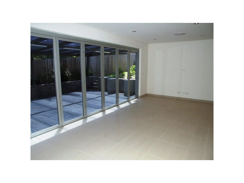 14 Yerong Street, Ryde NSW 2112