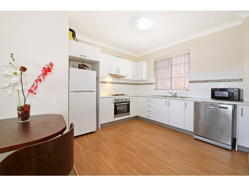1/14-16 Sherwood Road, Merrylands West NSW 2160