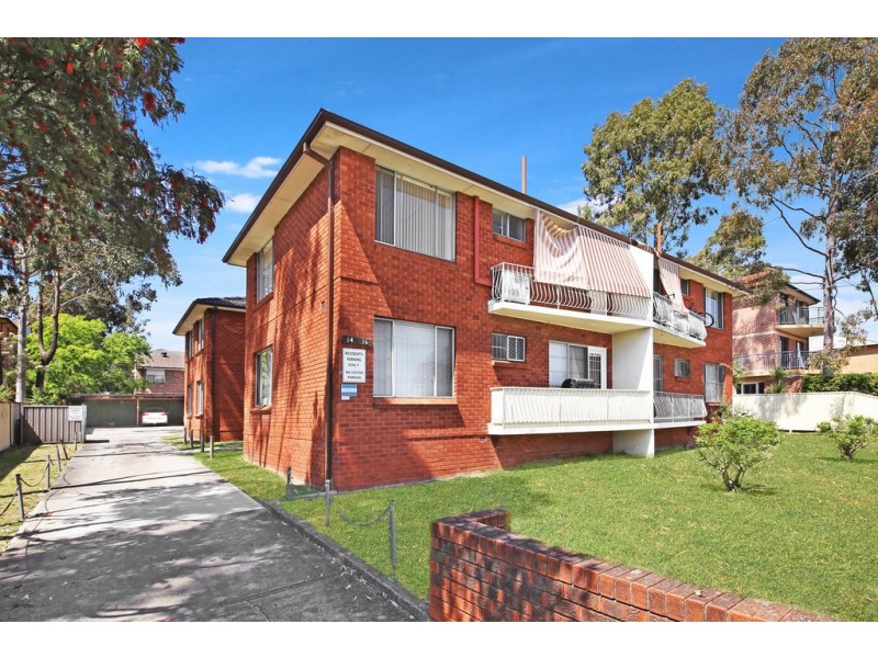 1/14-16 Sherwood Road, Merrylands West NSW 2160