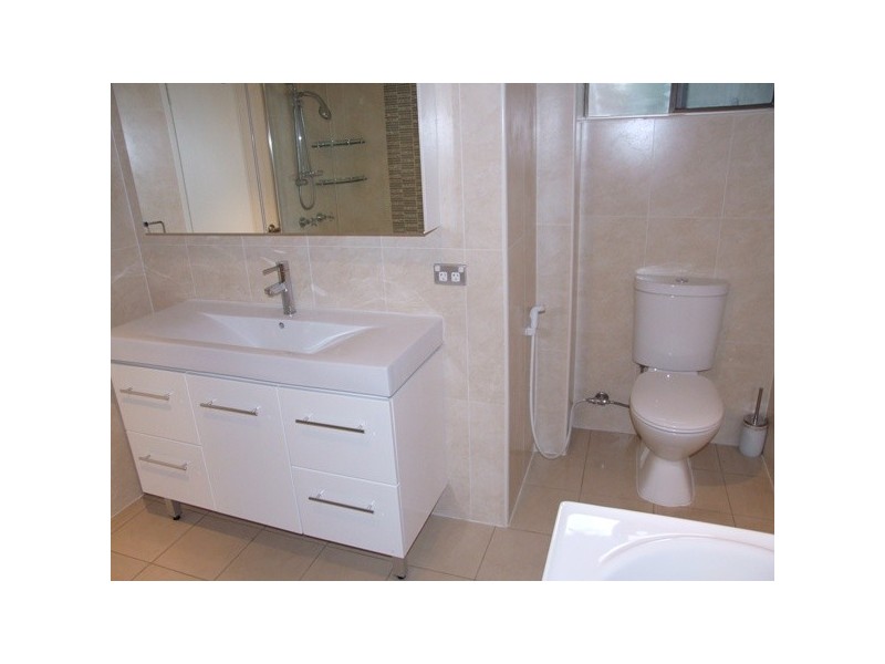 2/2 Pearson Street, Gladesville NSW 2111