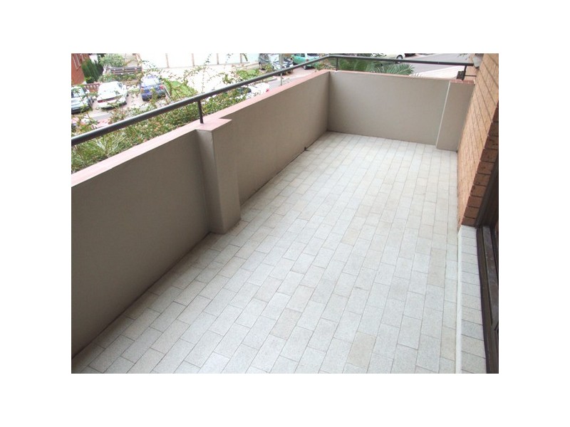 2/2 Pearson Street, Gladesville NSW 2111