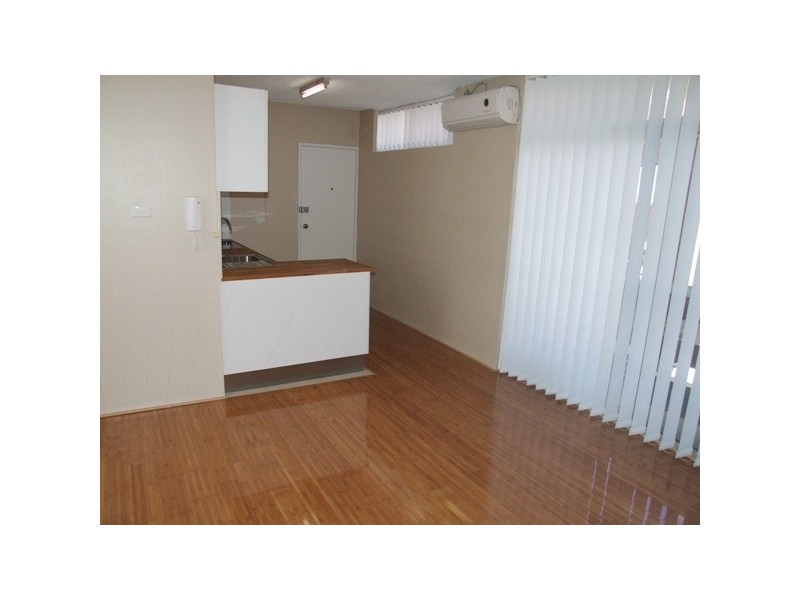 2/11 Devlin Street, Ryde NSW 2112