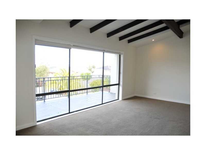 1/18 Arthur Street, Ryde NSW 2112