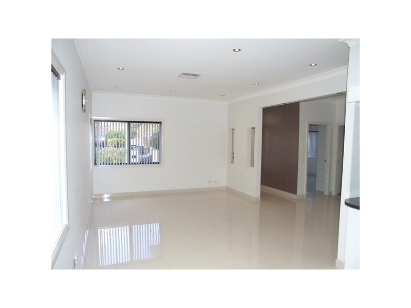 35 Griffiths Avenue, West Ryde NSW 2114