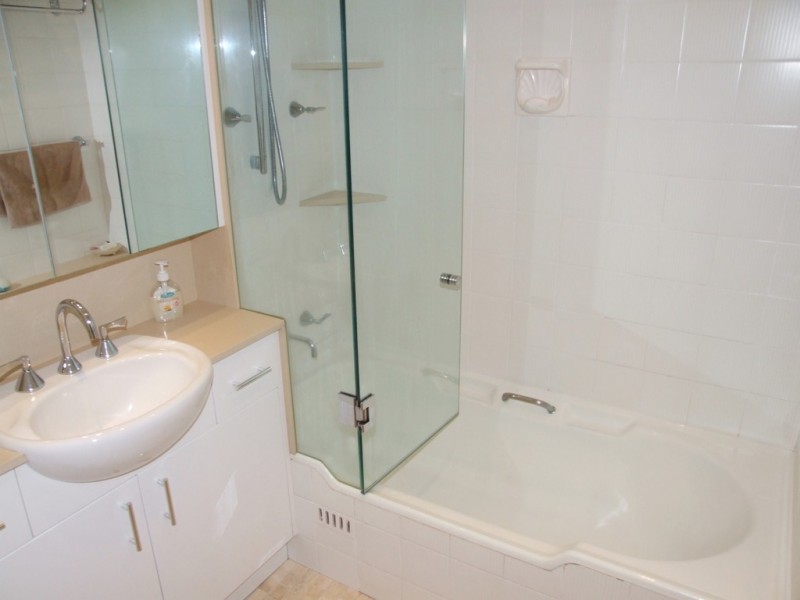 62/450 Pacific Highway, Artarmon NSW 2064