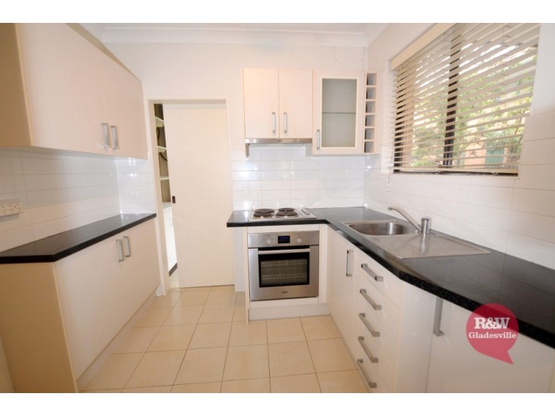 3/8 Pittwater Road, Gladesville NSW 2111