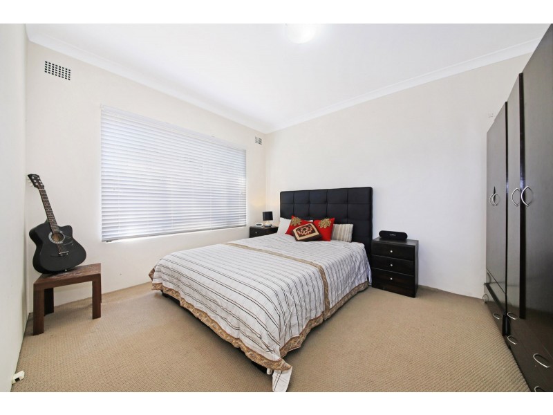 1/14-16 Sherwood Road, Merrylands West NSW 2160