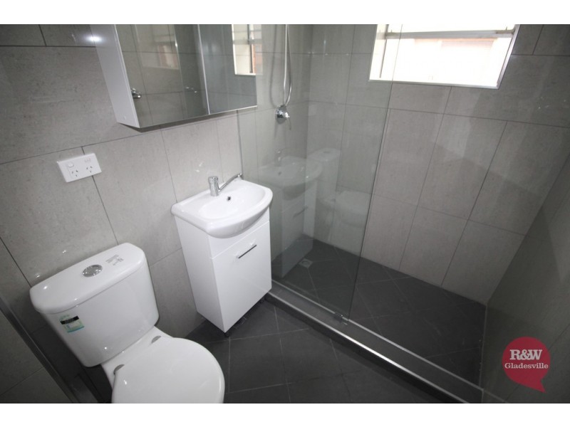 4/11 Linsley Streeet, Gladesville NSW 2111