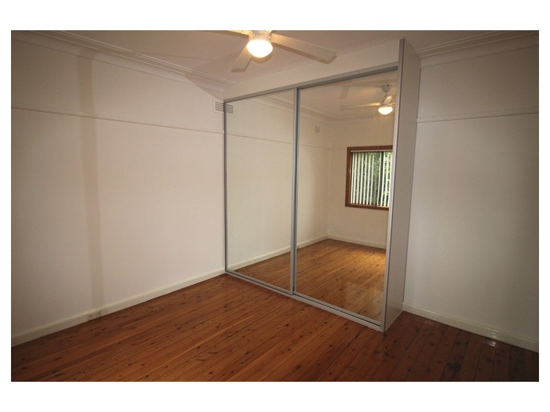 65 Western Crescent, Gladesville NSW 2111