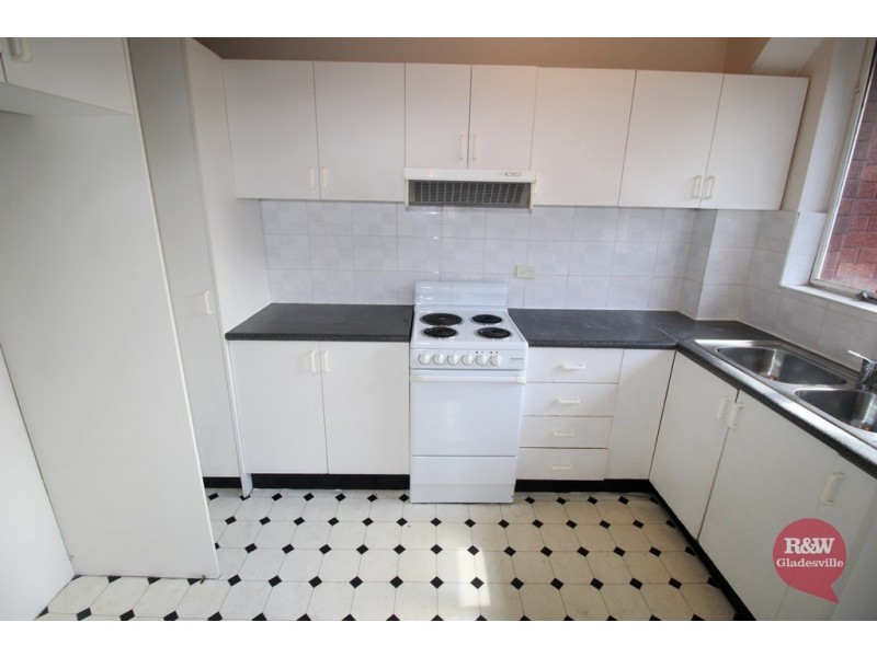 11/7 Bank Street, Meadowbank NSW 2114