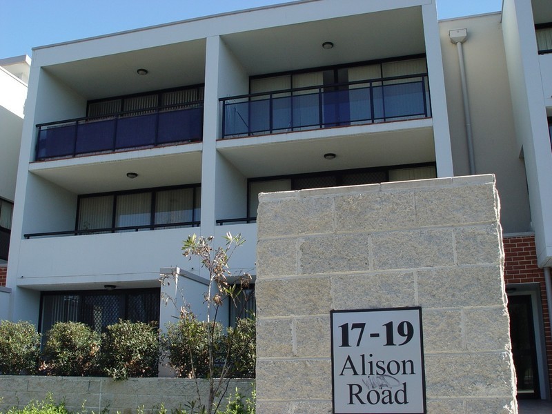 18 / 17-19 Alison Road, Kensington NSW 2033