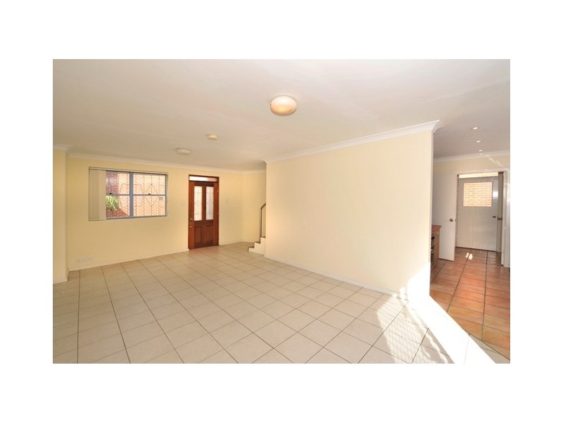 2/87 Gale Road, Maroubra NSW 2035