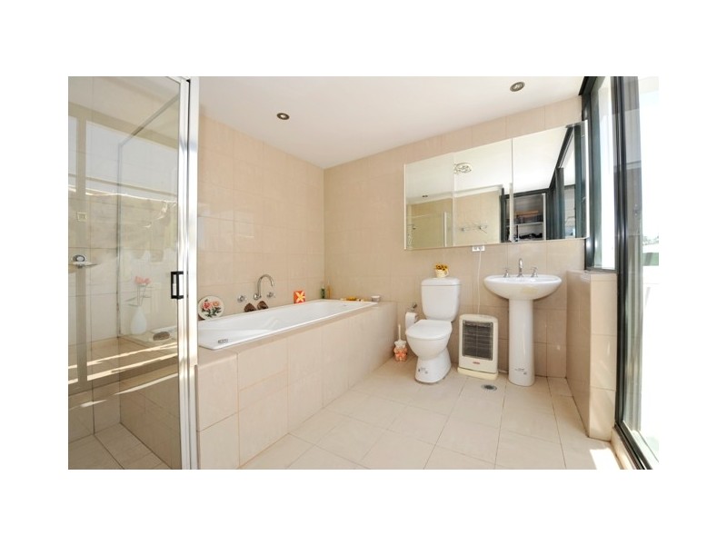 2/23 Anniversary Street, Botany NSW 2019