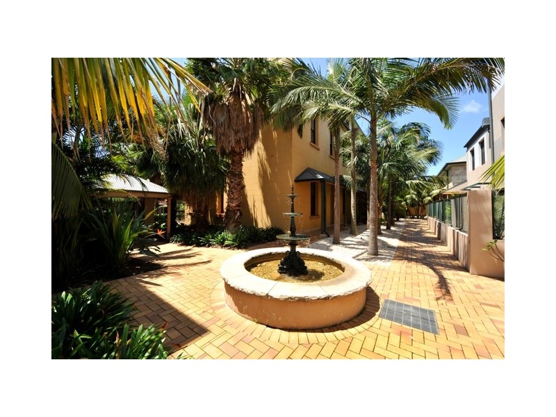 2/23 Anniversary Street, Botany NSW 2019