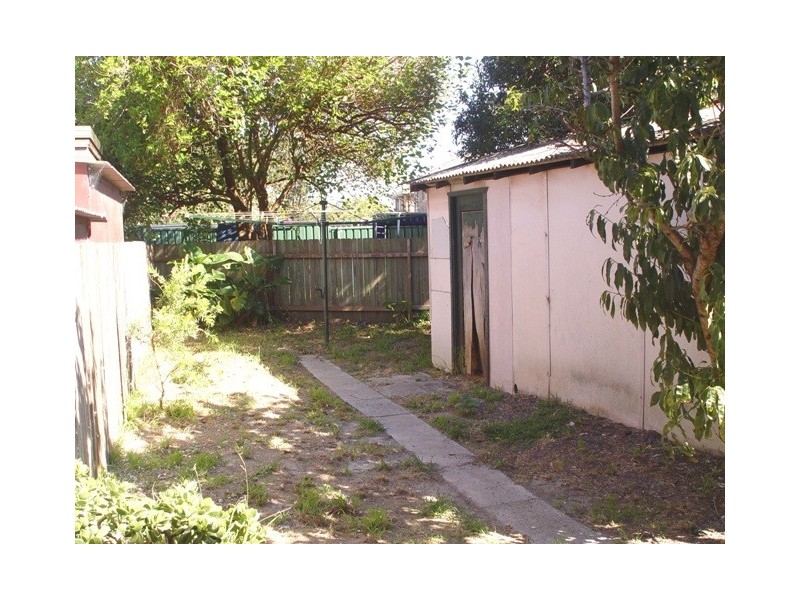 1  Kenny Avenue, Chifley NSW 2036