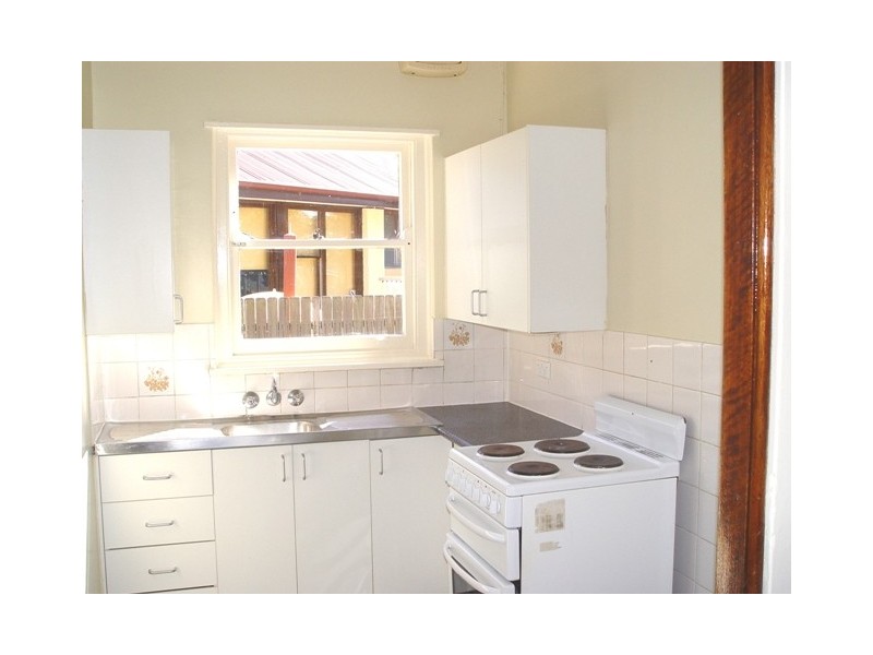 1  Kenny Avenue, Chifley NSW 2036