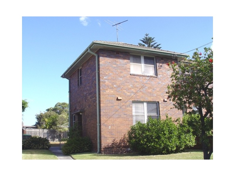 7 Kenny Avenue, Chifley NSW 2036