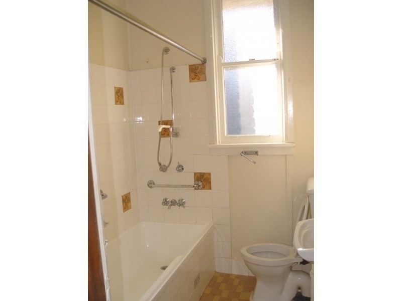 57 Hastings Avenue, Chifley NSW 2036