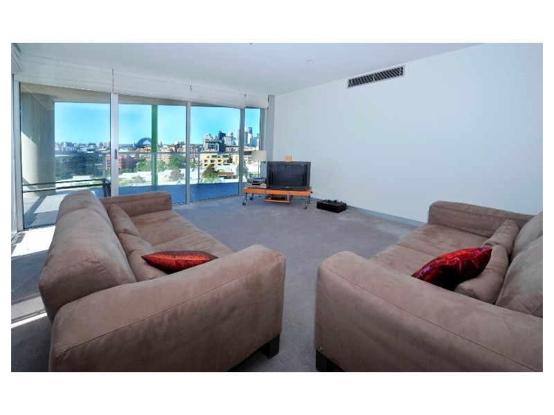 701/8 Distilary Drive, Pyrmont NSW 2009